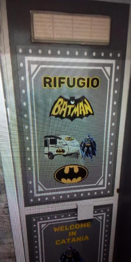 Batman Airport Catania City Zewnętrze zdjęcie